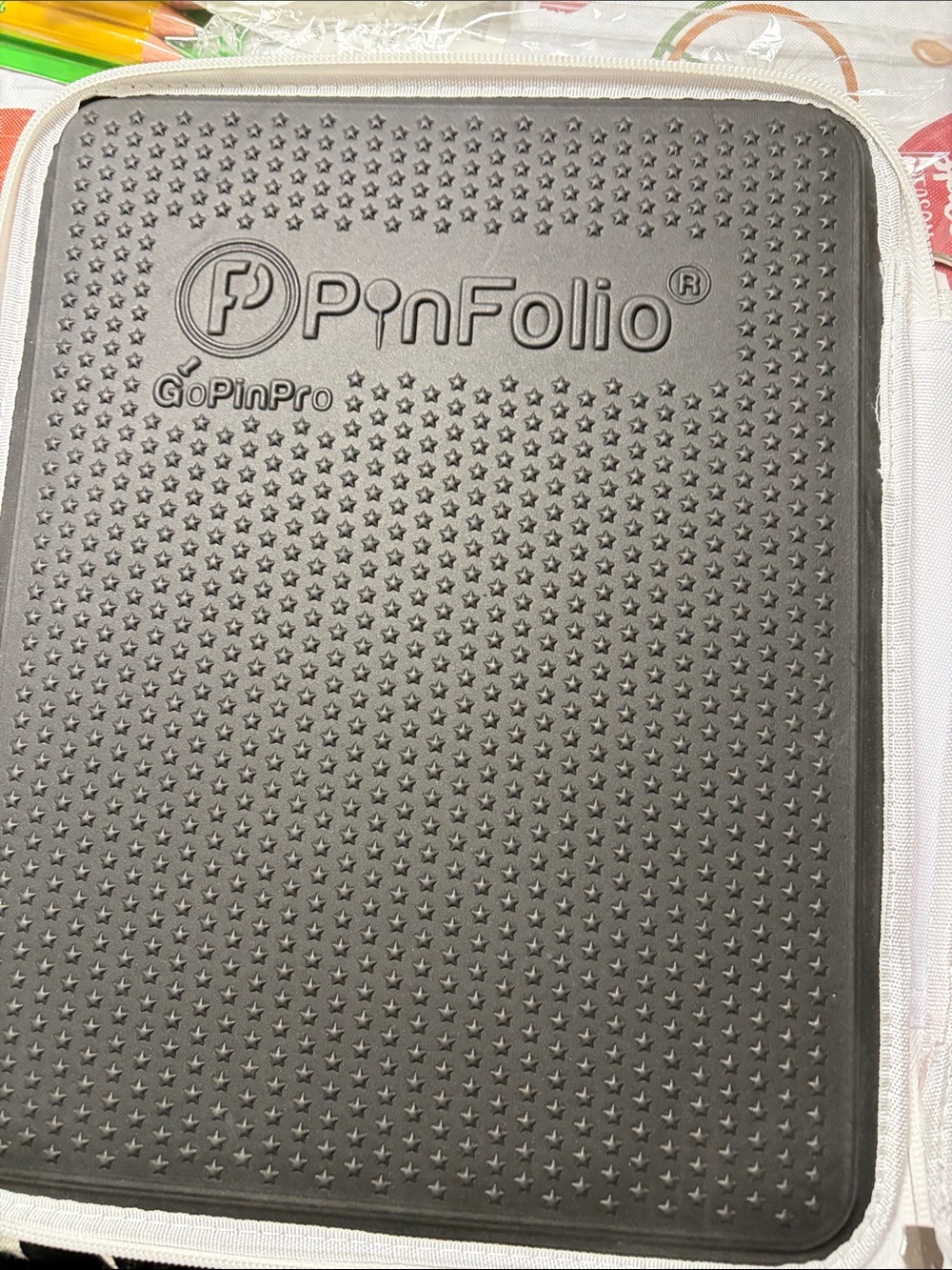 Pinfolio Maxx pin Case - Picture 4 of 5
